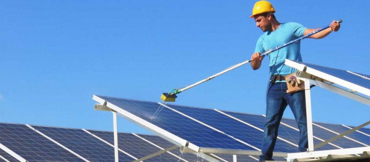 ¿Cómo limpiar tus placas solares?